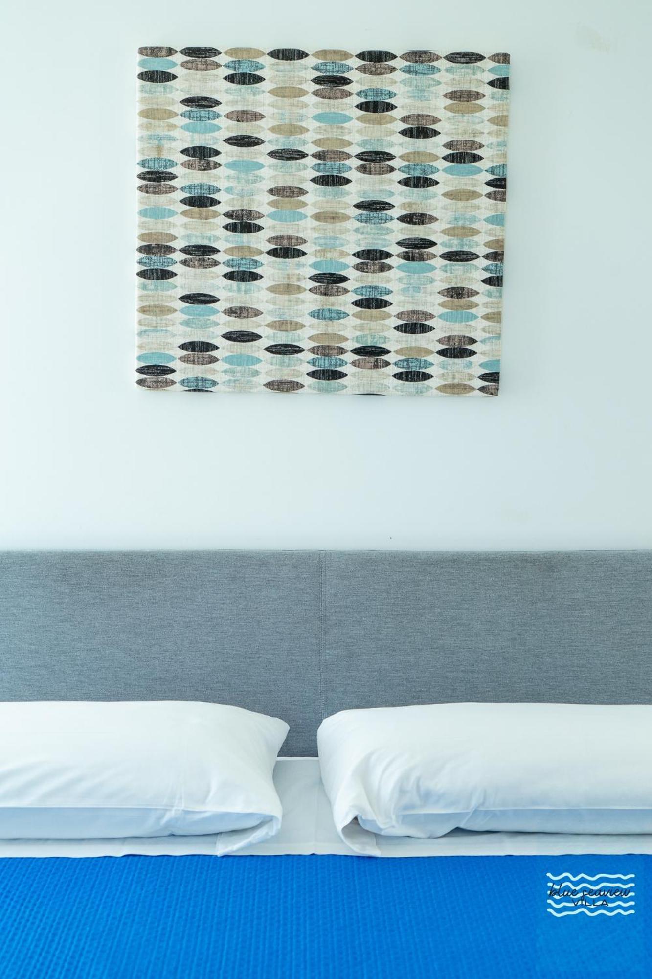 Blue Seaview Apartment