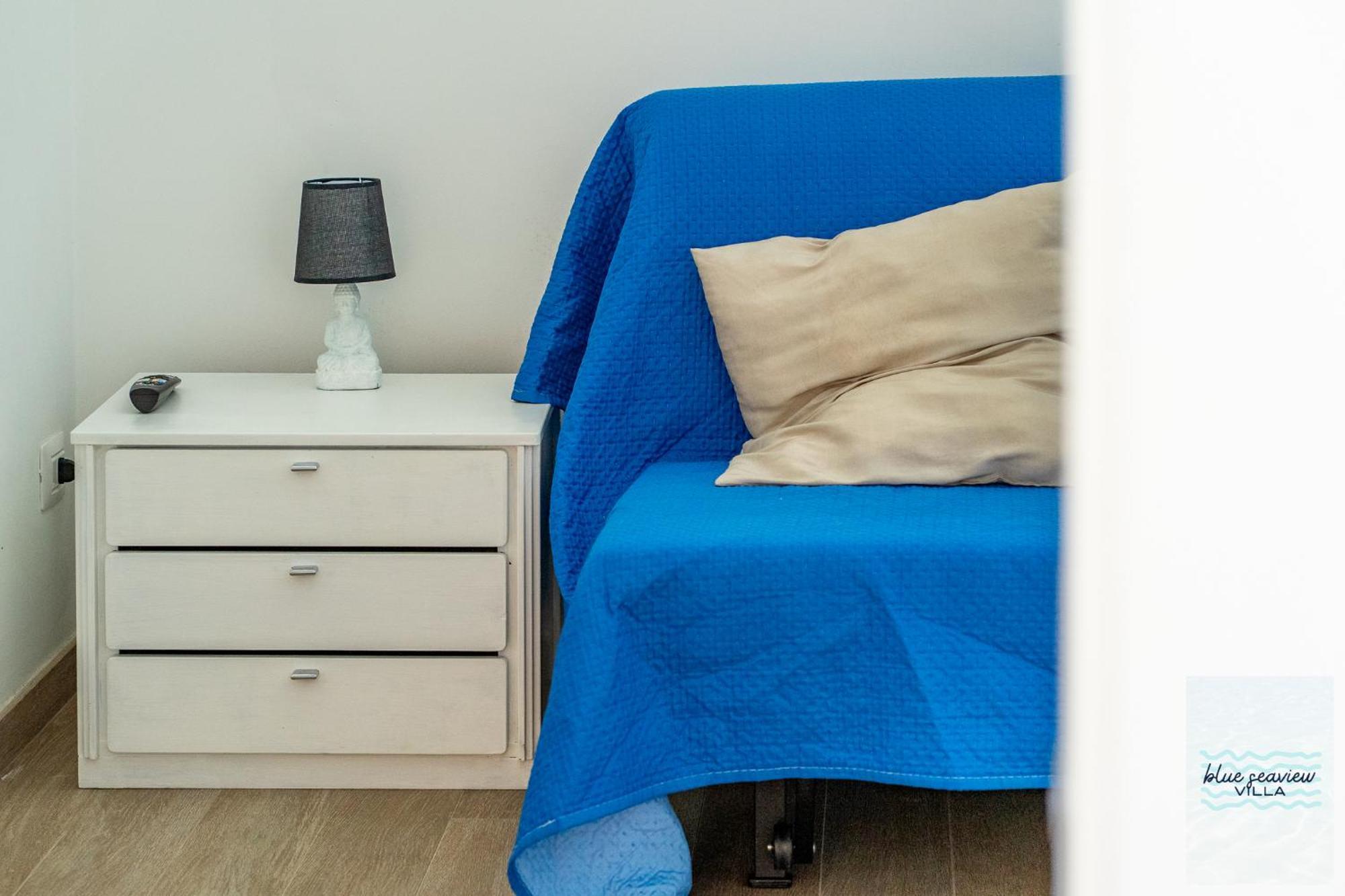 Blue Seaview Apartment *
